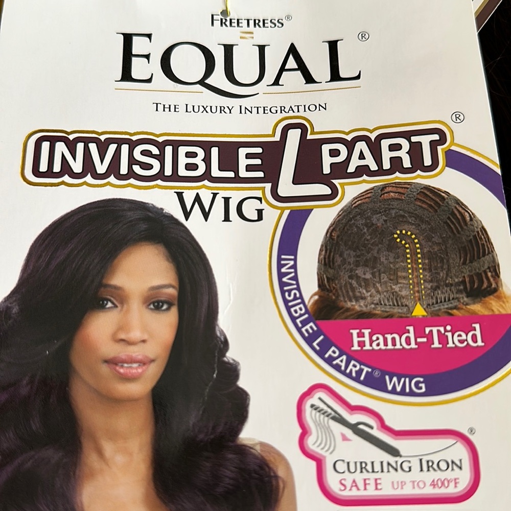 New equal freetress brown wig